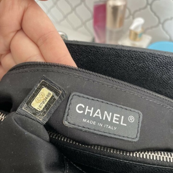 100% Authentic Chanel GST Back caviar Tote, Silver - Picture 8 of 14